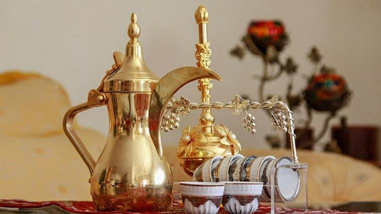 في رحاب نصوص القصائد العربية.. ماذا قيل عن القهوة؟
